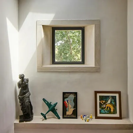 Restored French Estate In Medieval Lauzerte