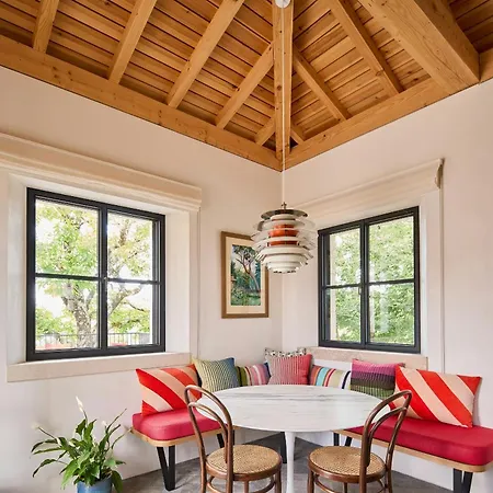 بيت للعطل Restored French Estate In Medieval Lauzerte Montagudet